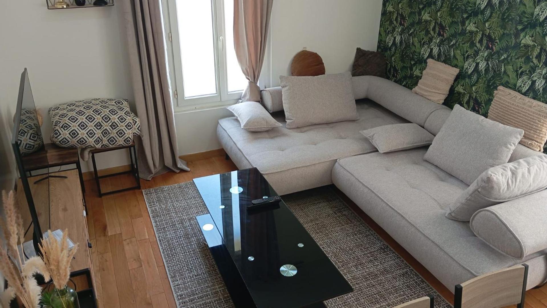 Joli Appartement De Vacances Ecouen Ngoại thất bức ảnh
